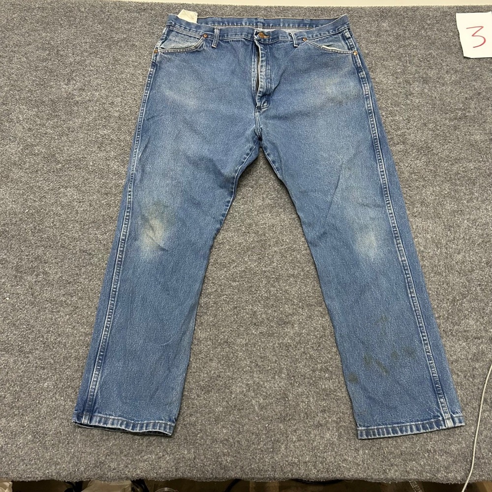Wrangler Jeans Mens Size 42 Blue Straight Leg Cotton Denim Workwear Stained DIY